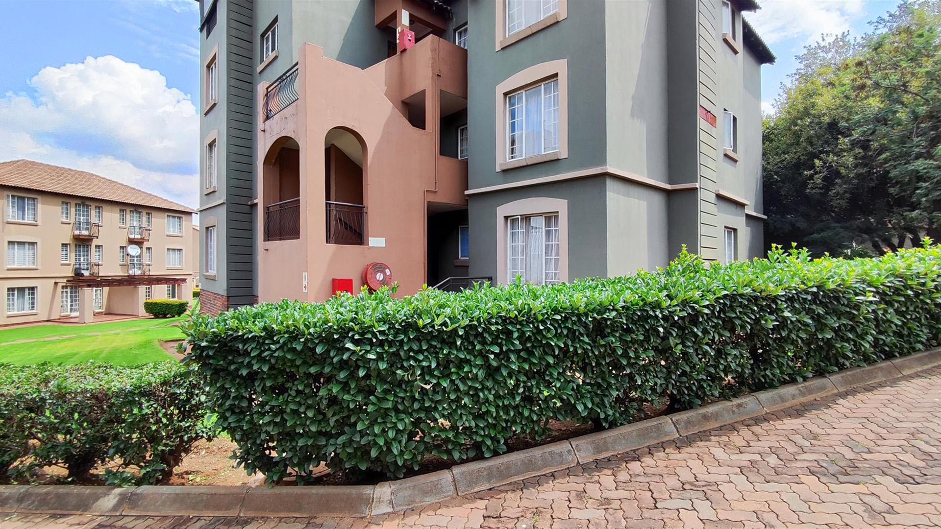 Front View of property in Castleview