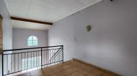 Spaces - 39 square meters of property in Castleview