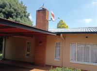 Front View of property in Rensburg