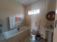  of property in Olievenhoutbos