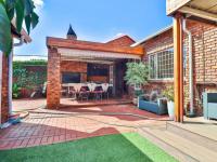 3 Bedroom 2 Bathroom Simplex for Sale for sale in Faerie Glen