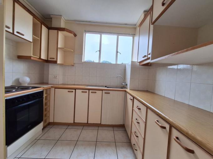 2 Bedroom Apartment to Rent in Essenwood - Property to rent - MR670705