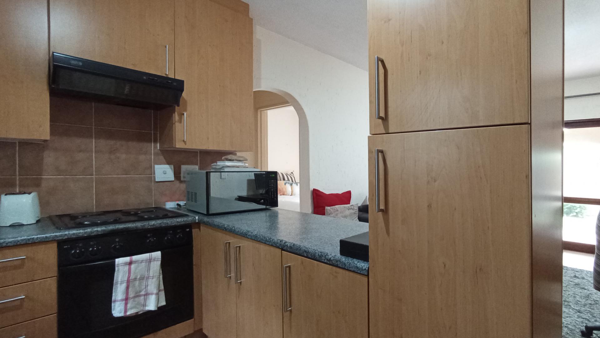 Kitchen - 6 square meters of property in Lone Hill