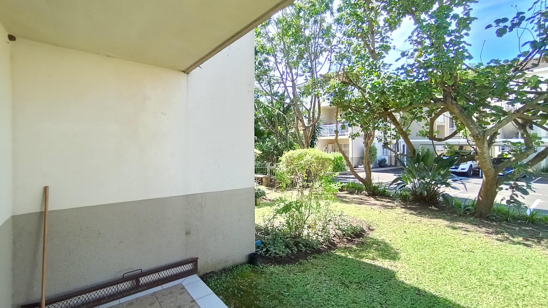 Patio - 4 square meters of property in Ballitoville