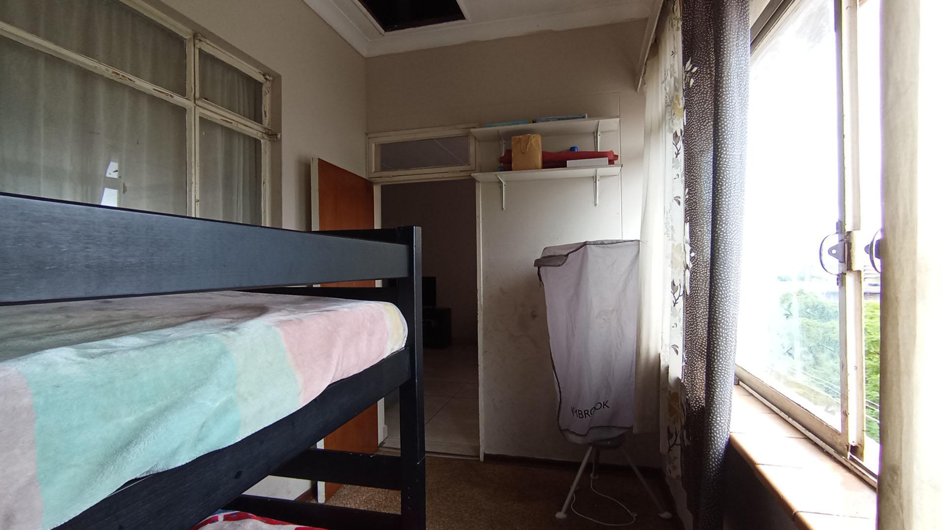 Bed Room 3 - 8 square meters of property in Sunnyside