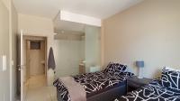 Bed Room 1 - 18 square meters of property in Rosebank - JHB