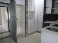  of property in Alan Manor