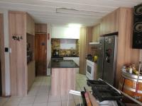 3 Bedroom 1 Bathroom Flat/Apartment for Sale for sale in Verwoerdpark
