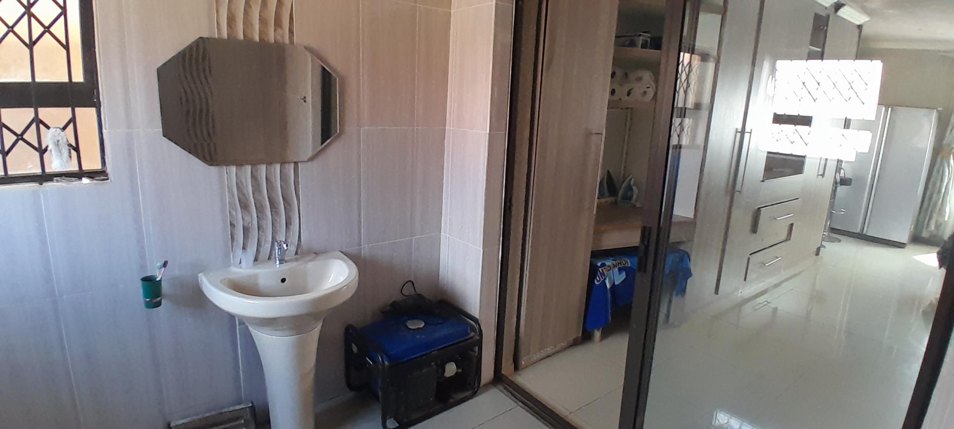 Main Bathroom of property in Mmabatho
