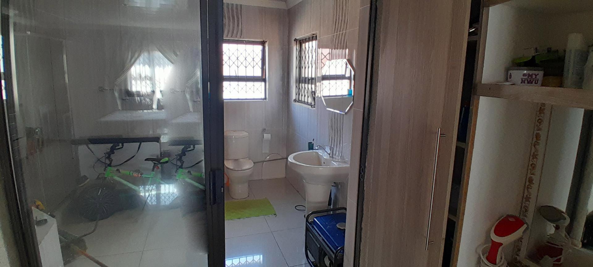 Main Bathroom of property in Mmabatho
