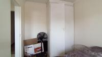 Bed Room 1 - 9 square meters of property in Vorna Valley