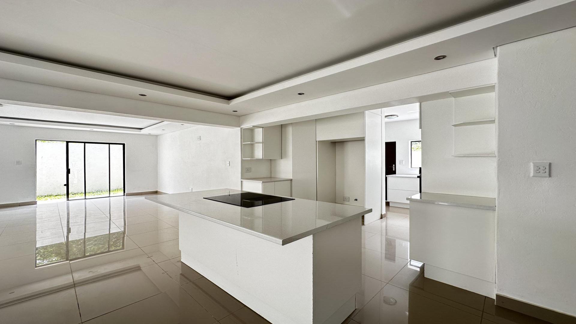 Kitchen of property in Riverside Park