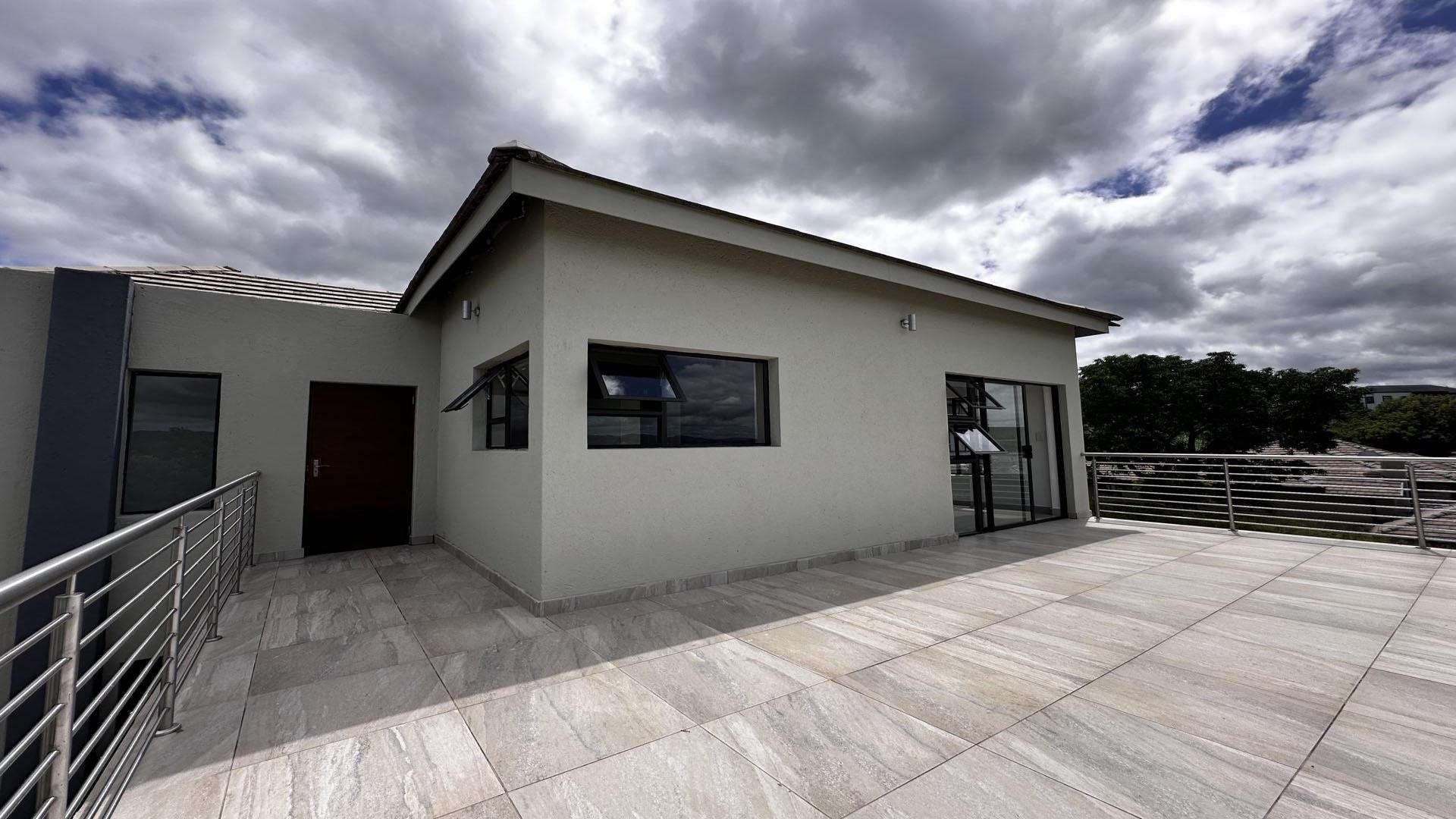 Patio of property in Riverside Park