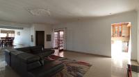 Lounges of property in Heuweloord