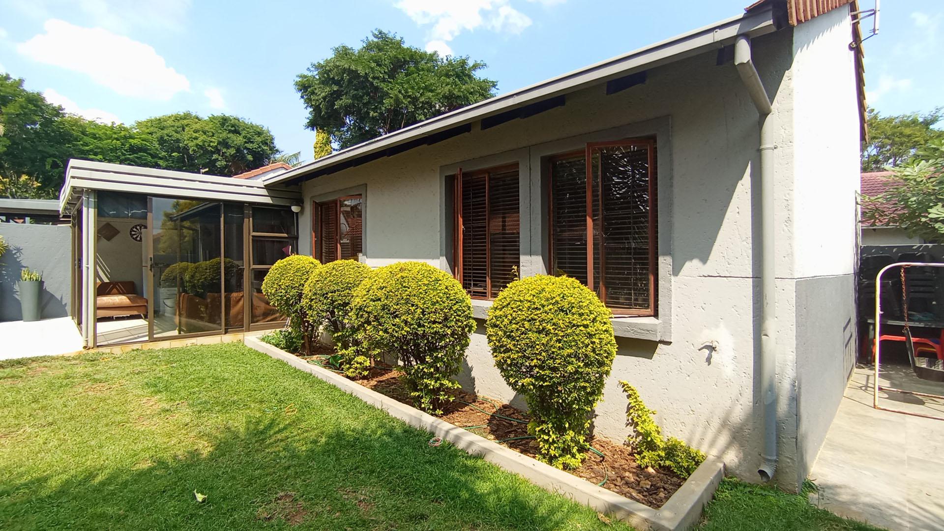 Backyard of property in Die Wilgers