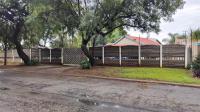 Front View of property in Bonaero Park