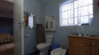 Bathroom 1 - 20 square meters of property in Eastleigh