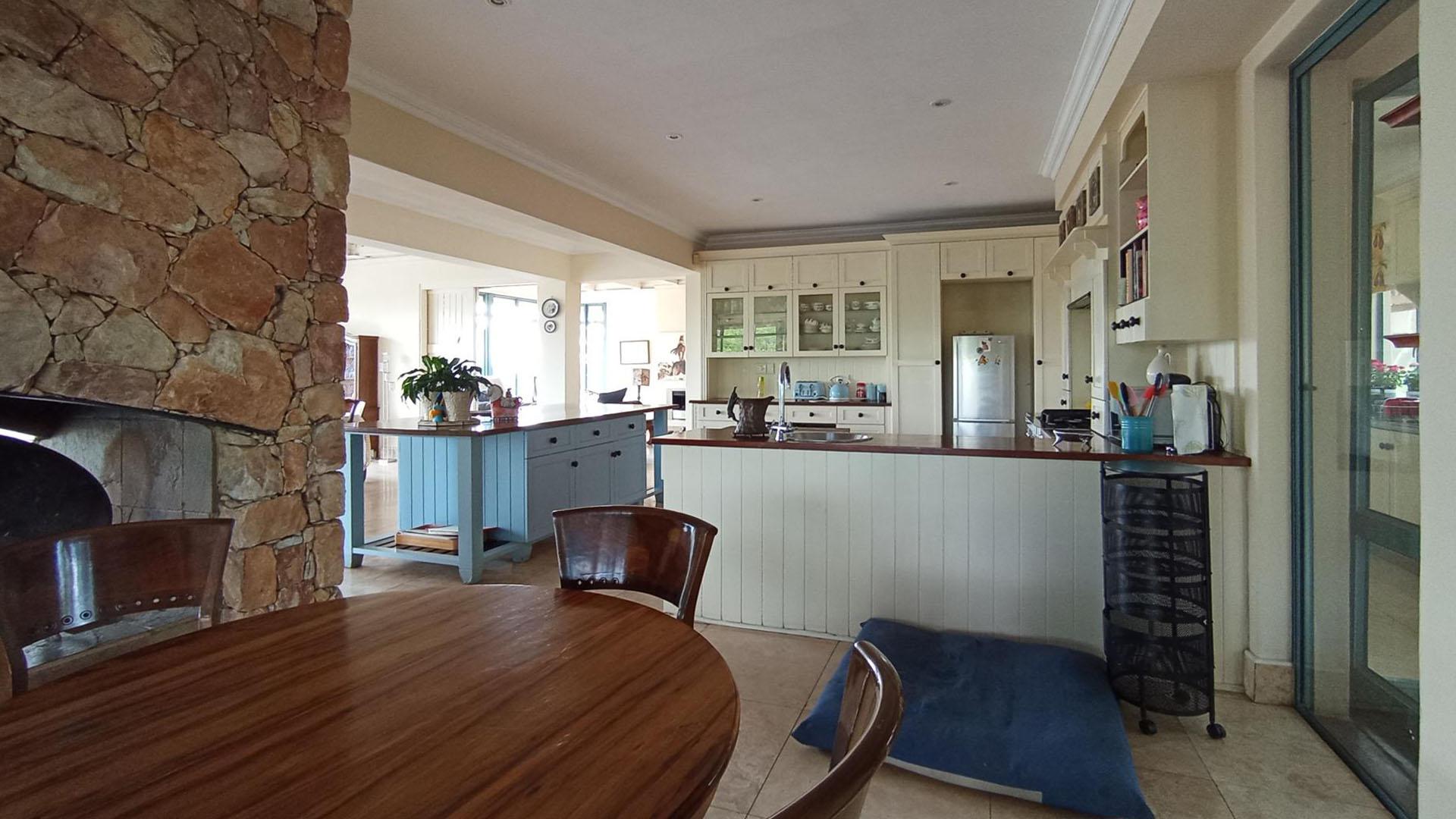 Dining Room - 50 square meters of property in Midrand Estates