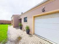 2 Bedroom 2 Bathroom House for Sale for sale in Gonubie