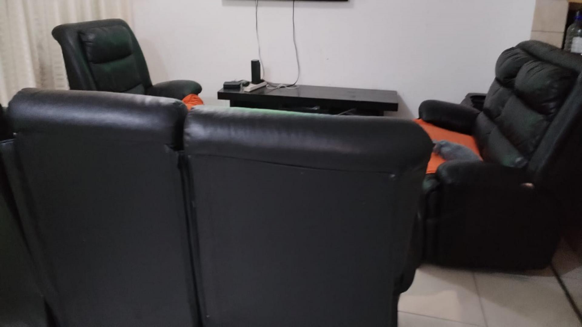Lounges of property in Rosslyn