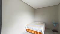 Bed Room 2 - 15 square meters of property in Umlazi