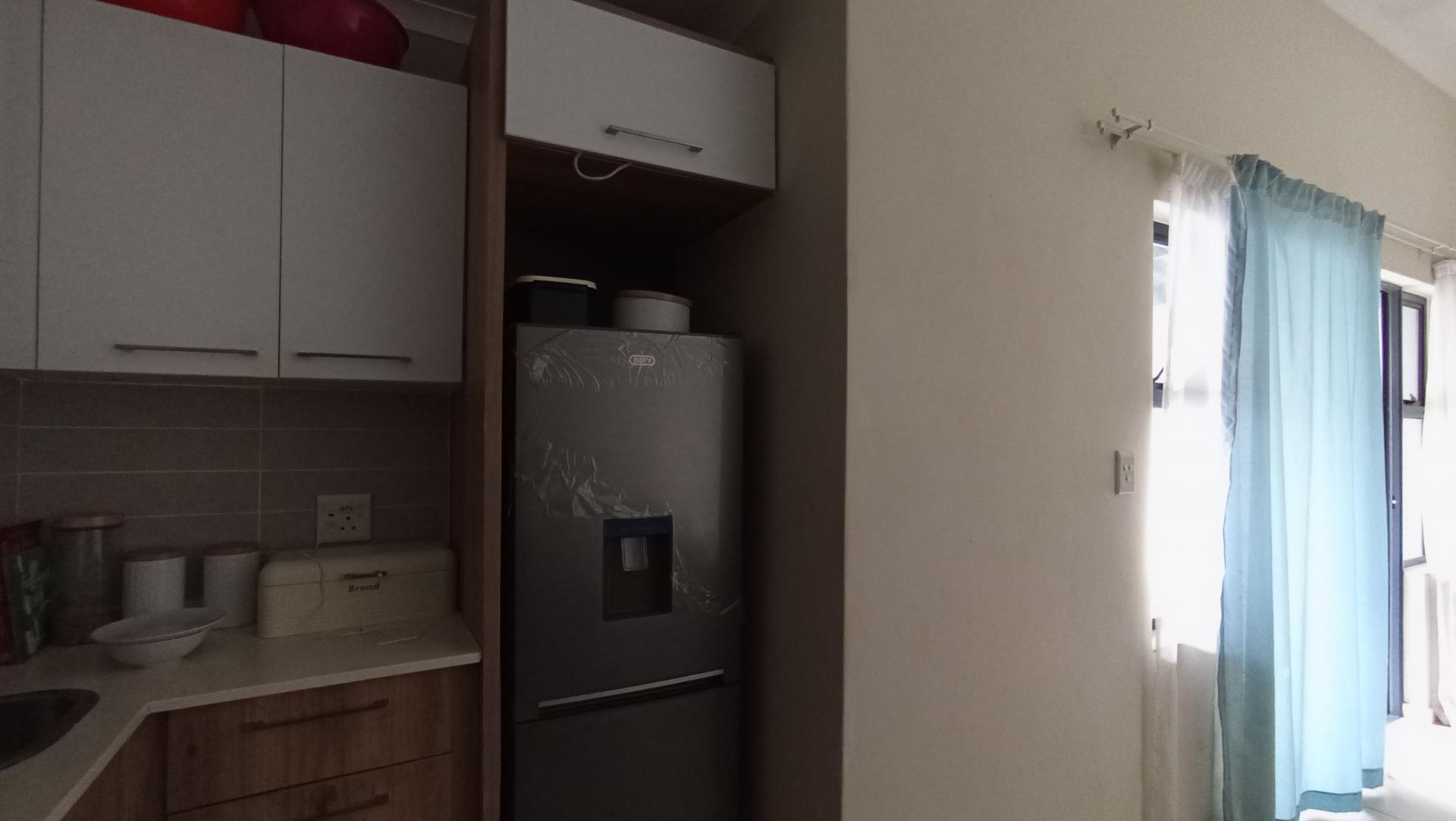 Kitchen - 8 square meters of property in Westlake View