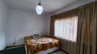 Bed Room 2 - 19 square meters of property in Bedfordview
