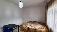 Bed Room 2 - 19 square meters of property in Bedfordview