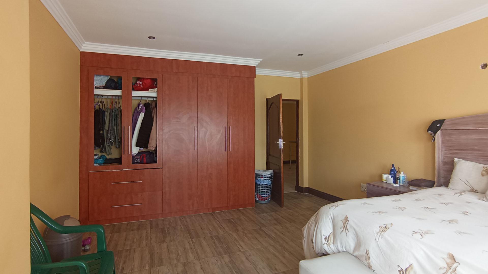 Bed Room 4 - 17 square meters of property in Savanna Hills Estate