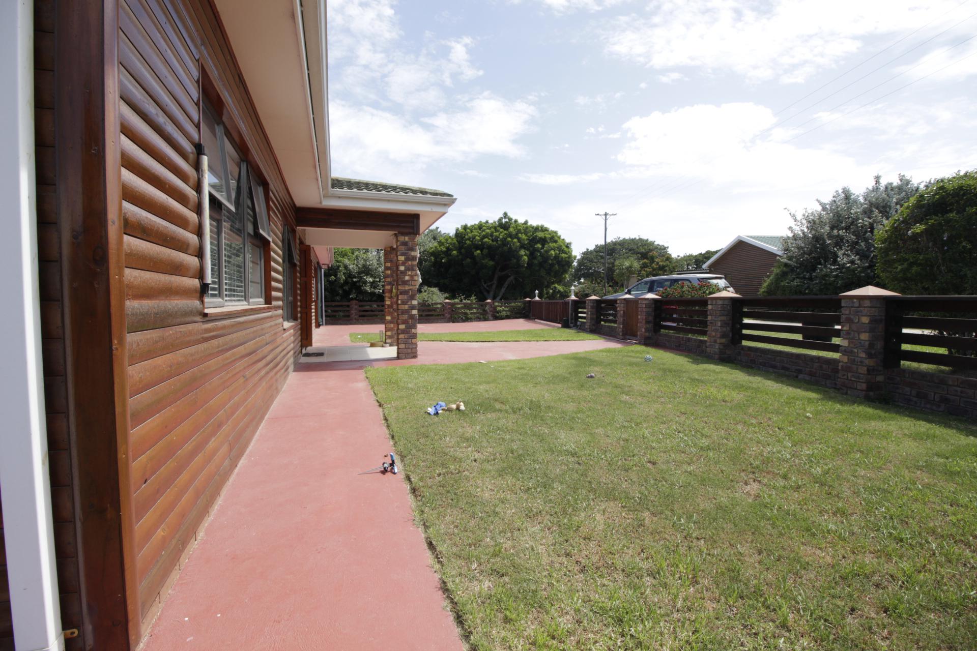  of property in Gamtoos Mouth