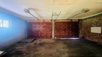 Garage of property in Buyscelia AH