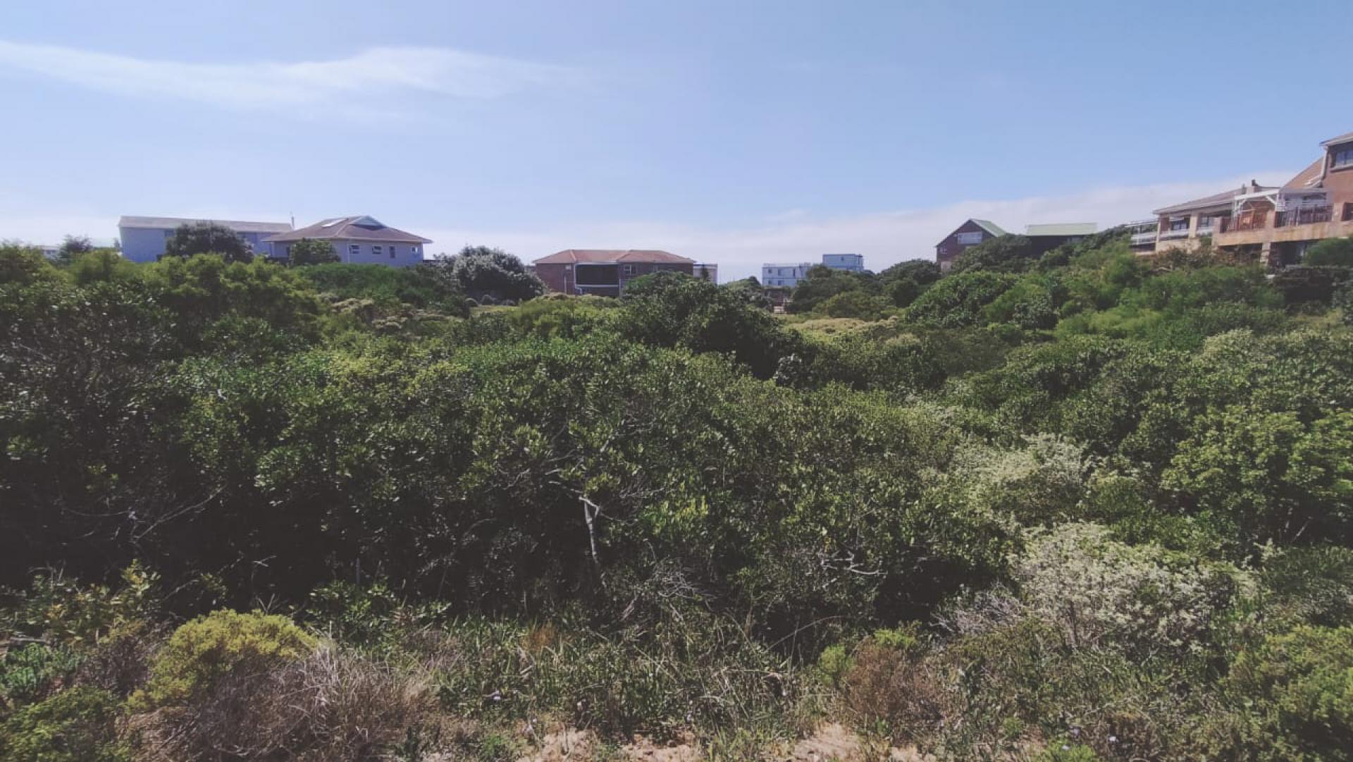  of property in Paradise Beach