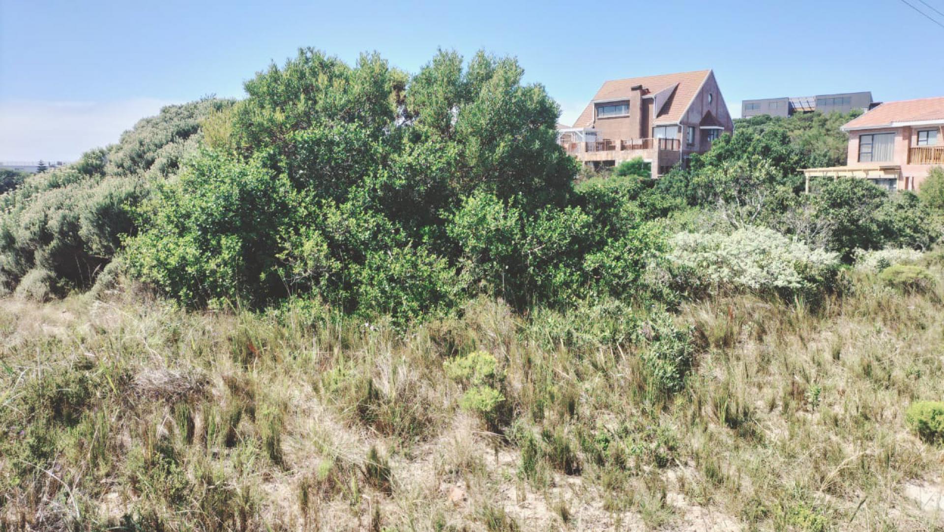  of property in Paradise Beach