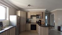 Kitchen - 17 square meters of property in Chartwell A.H.