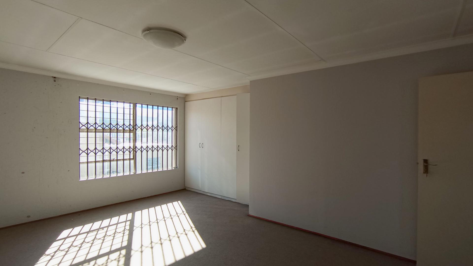 Bed Room 3 - 25 square meters of property in Buccleuch