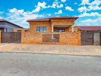 3 Bedroom 2 Bathroom House for Sale for sale in Dhlamini