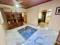  of property in Glenvista