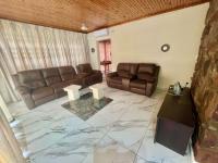  of property in Glenvista