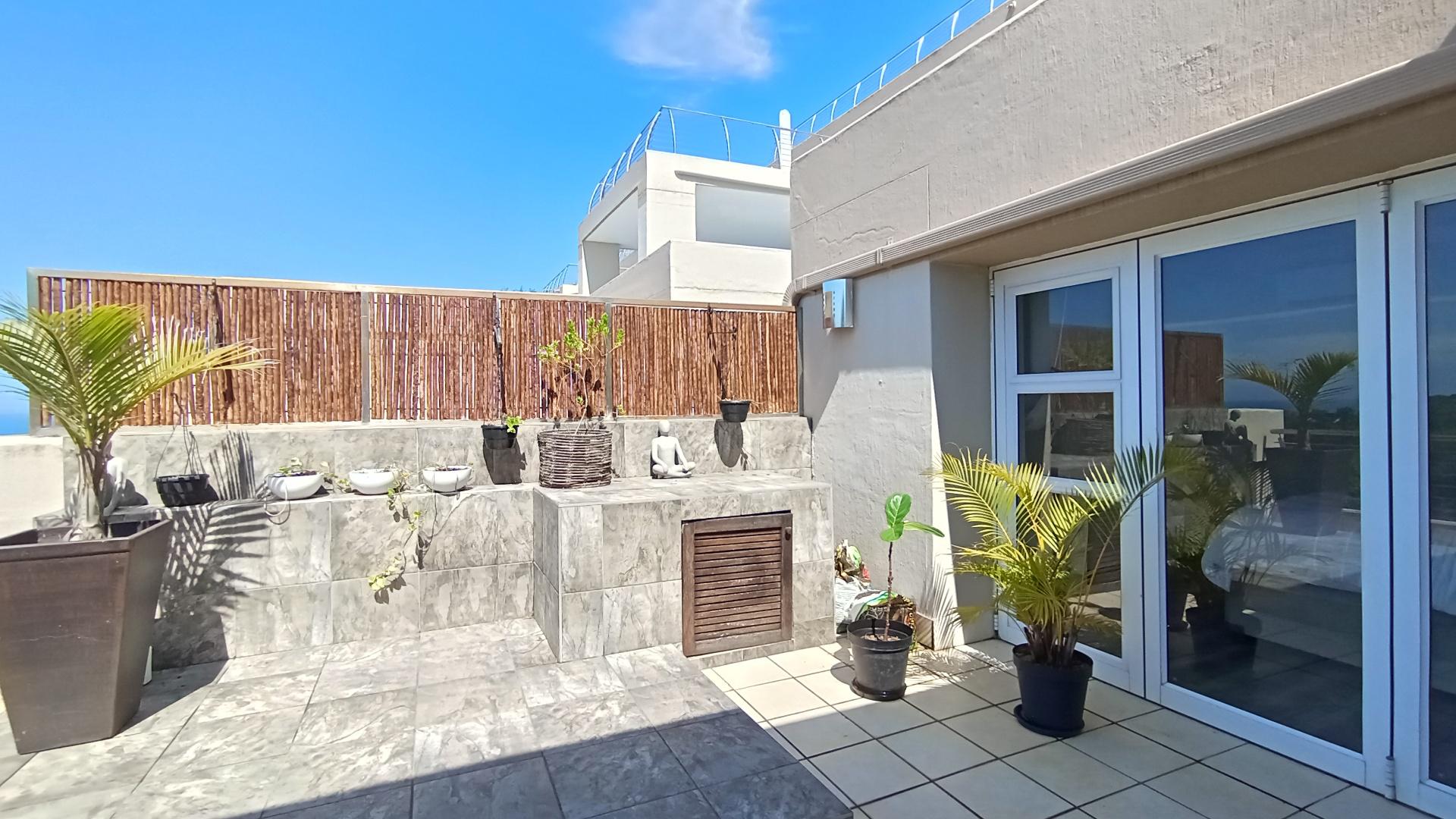 Balcony - 59 square meters of property in Simbithi Eco Estate