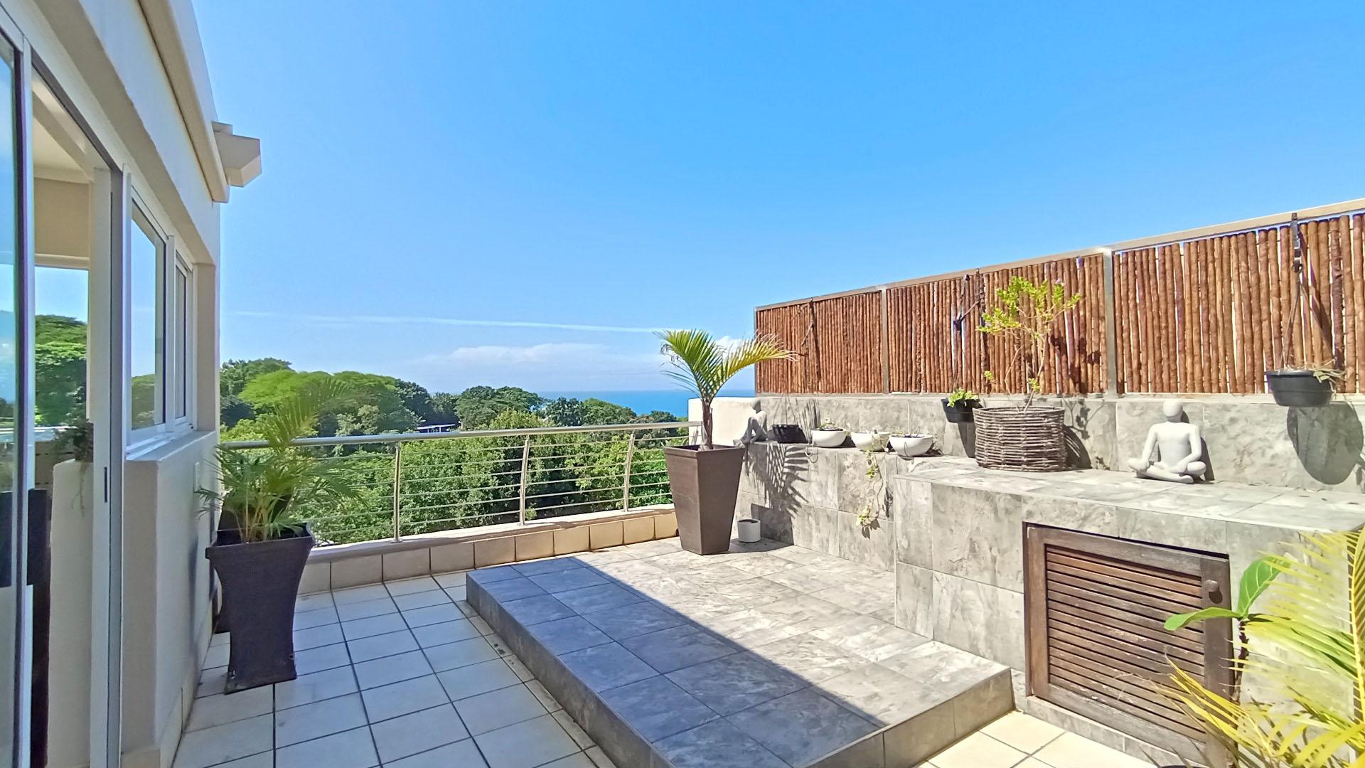 Balcony - 59 square meters of property in Simbithi Eco Estate