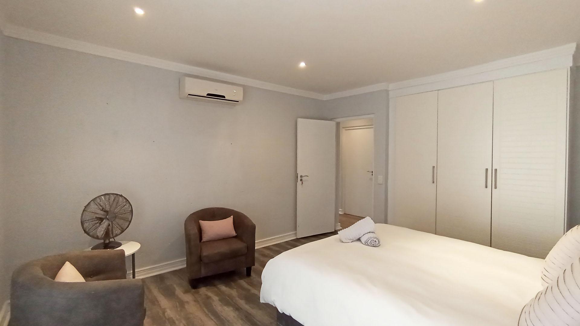 Bed Room 2 - 20 square meters of property in Simbithi Eco Estate