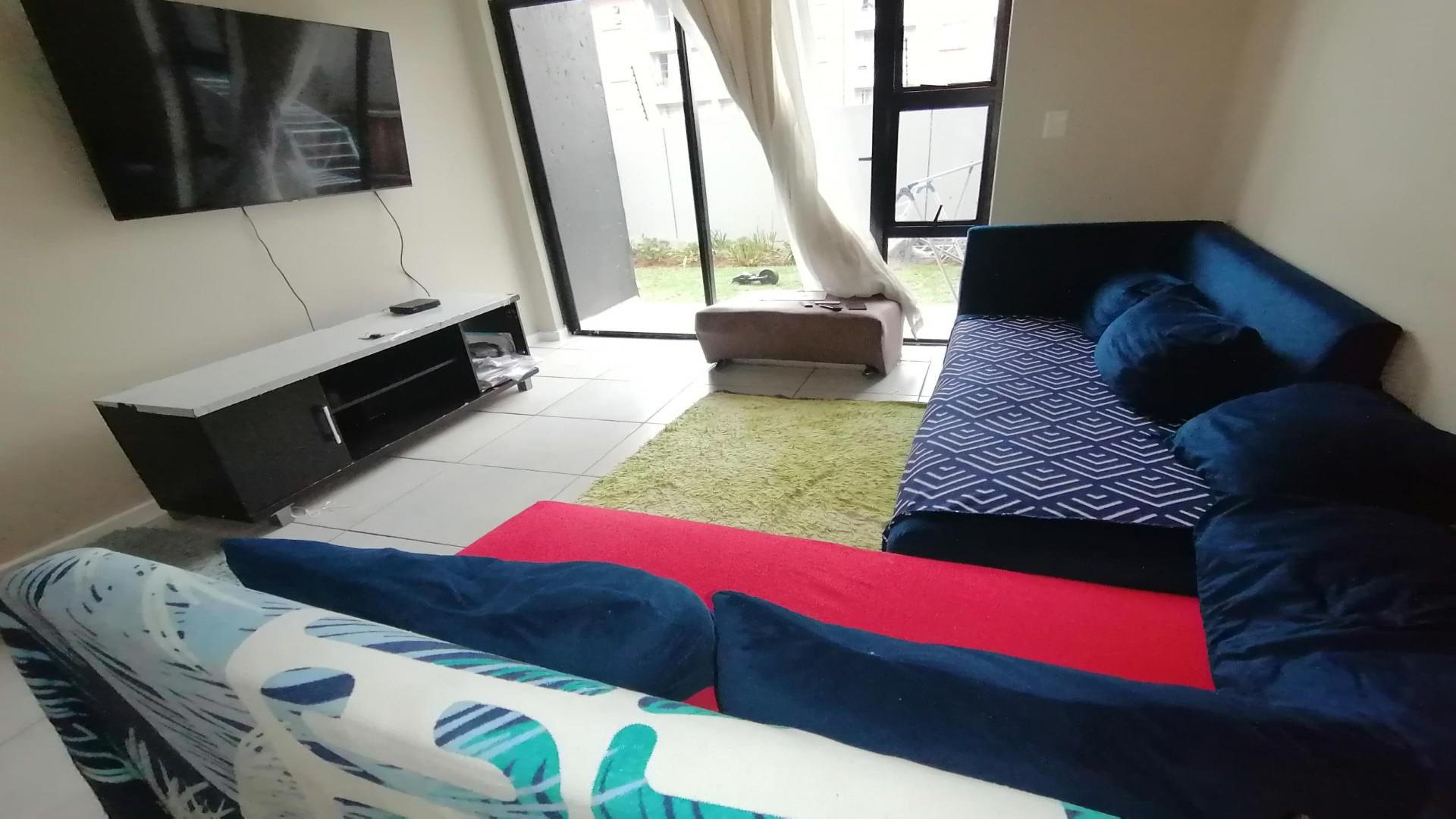 Lounges of property in Grand Central