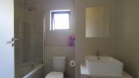 Bathroom 1 - 5 square meters of property in Grand Central