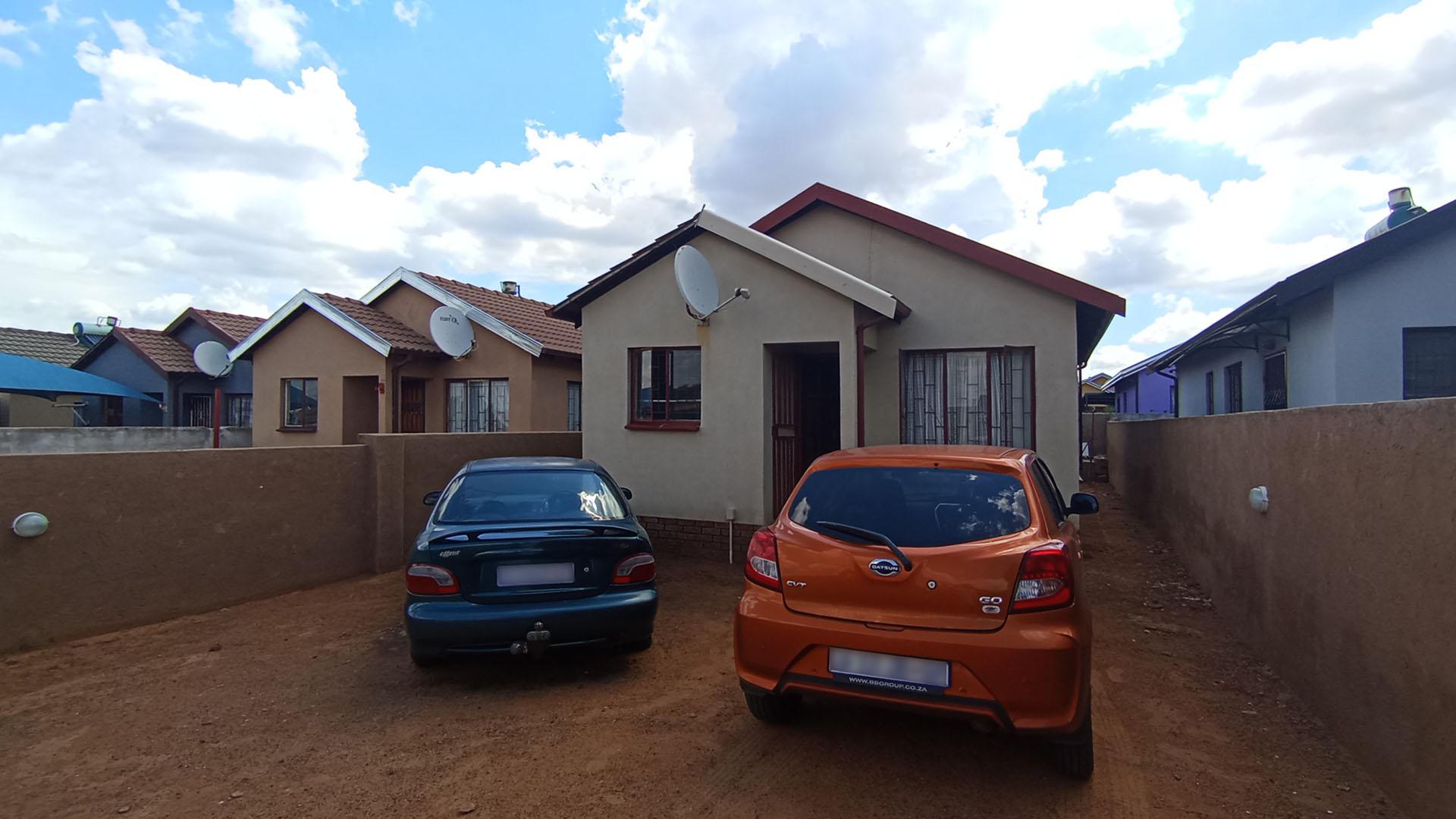 Front View of property in Soshanguve East