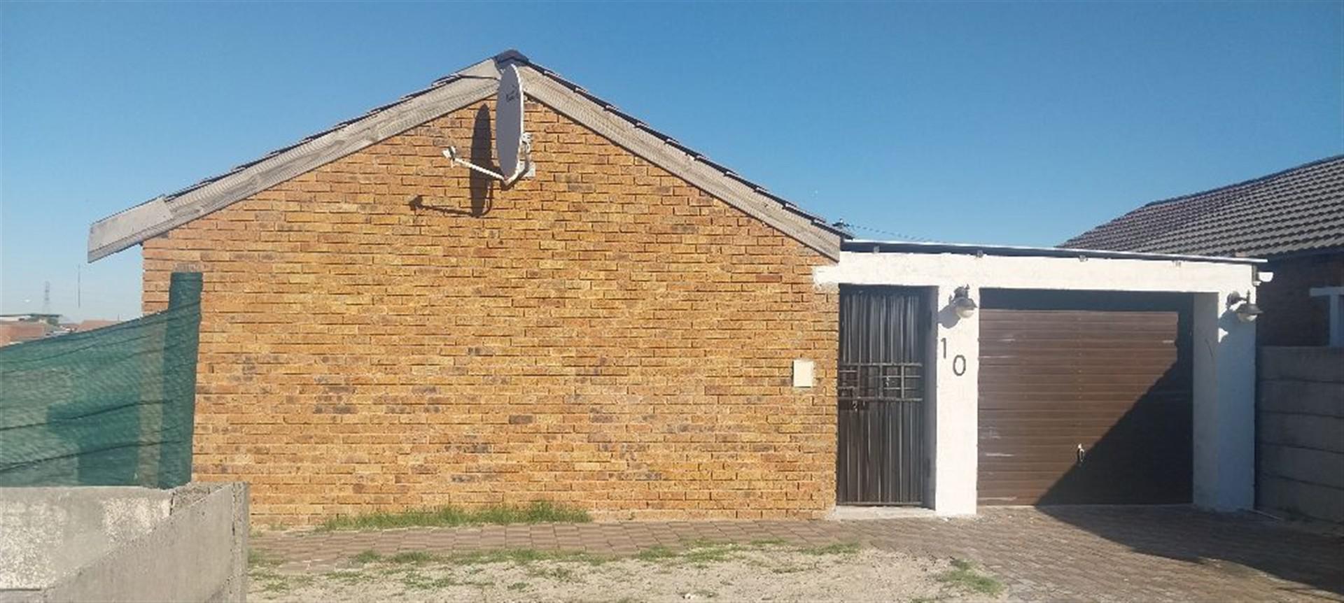 Front View of property in Bellville