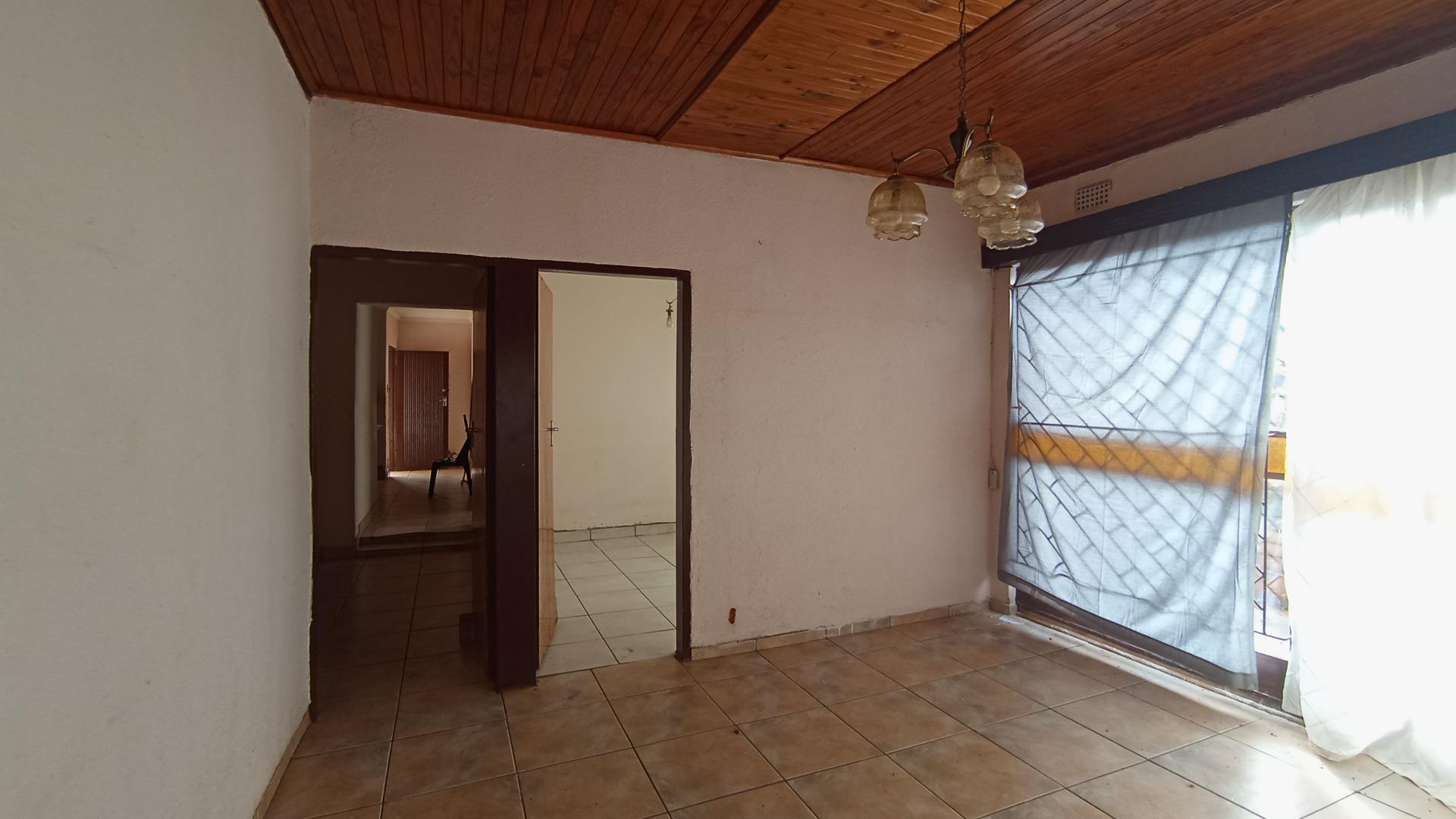Dining Room - 14 square meters of property in Ga-Rankuwa