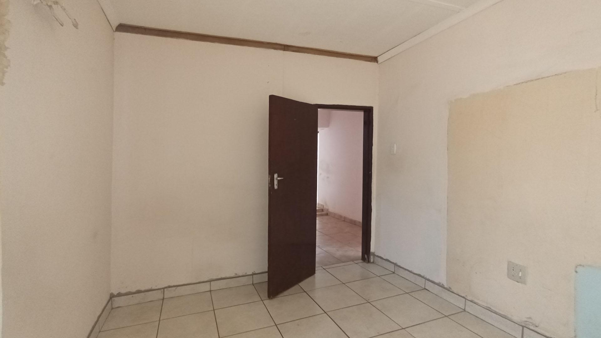 Bed Room 2 - 13 square meters of property in Ga-Rankuwa