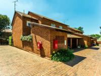 3 Bedroom 2 Bathroom Sec Title for Sale for sale in Fairlands