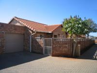 2 Bedroom 1 Bathroom Simplex for Sale for sale in Doornpoort