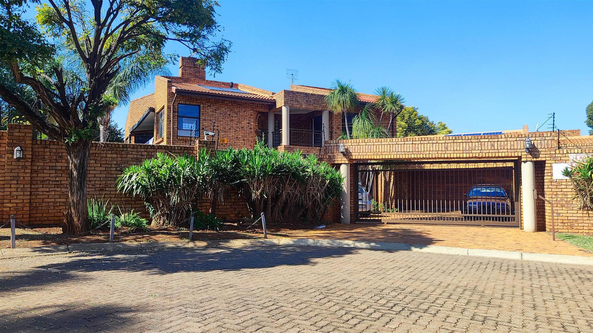 Front View of property in Meyersdal